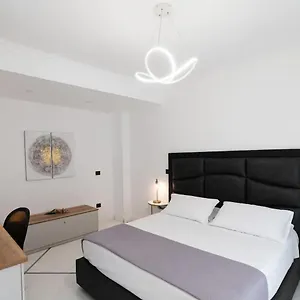 Hotel Real Chiaia Mergellina, Naples